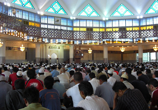 https://aang-zaeni.blogspot.com/2017/08/contoh-teks-khutbah-jumat-sederhana.html