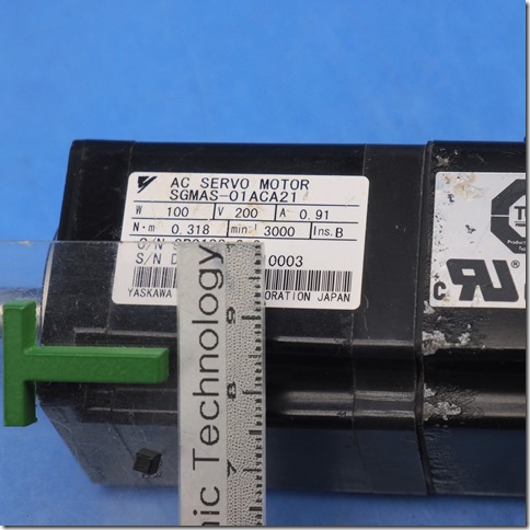 SM00681SGMAS01ACA21YASKAWAACSERVOMOTOR100W5