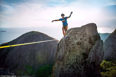 Andy Lewis on a highline in Brazil