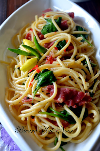 Spaghetti Aglio Olio Beef Rashers  Bicara Kak Noor