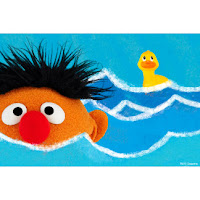  Sesame Street - Ernie and Rubber Ducky