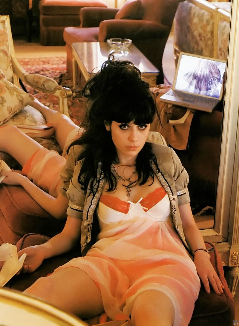 zooey deschanel hot