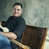 10 Curiosities About The Renowned Country Singer Vince Gill