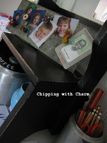 Chipping with Charm:  Small Kitchen with Junky Details...http://chippingwithcharm.blogspot.com/