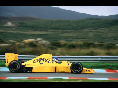 amazing shot of a Lamborghini powered F1 car from 1989