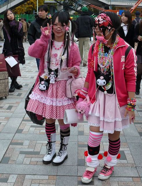Japanese emo, emo hairstyle in fashion by wearing a pink dress that looked 