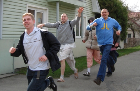 Devotees Give Last Farewell Running After the Van