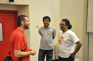 Arky interacting at GNOME-Asia 2012, Photo Credit: Sammy