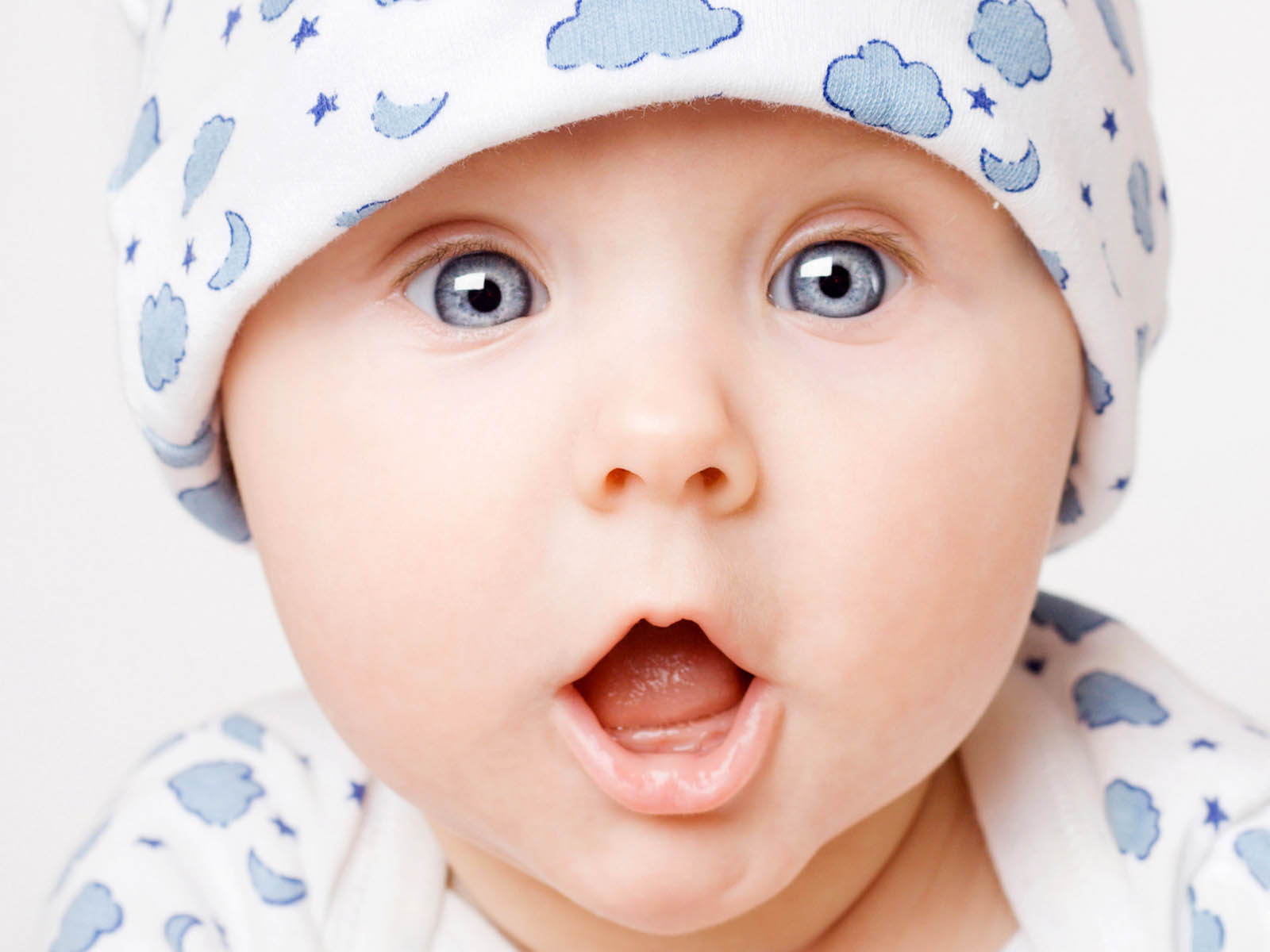 baby funny wallpaper