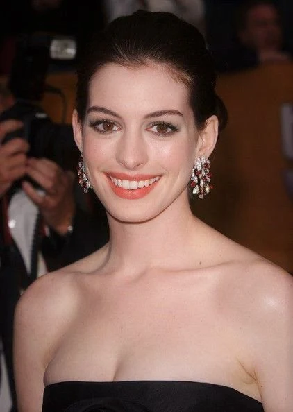 Anne Hathaway hottest looks,Anne Hathaway gorgeous looks,Anne Hathaway hot, Anne Hathaway sexy Ass, Anne Hathaway nudes,Anne Hathaway Big boobs and Cleavage show,Anne Hathaway leaked, Anne Hathaway cleavage show, Anne Hathaway sexy, Anne Hathaway lovely smile, Anne Hathaway