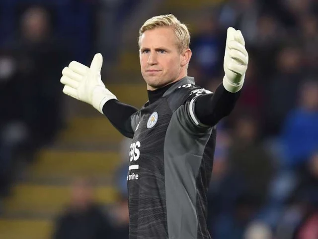 Kasper Schmeichel joins Nice from Leicester City