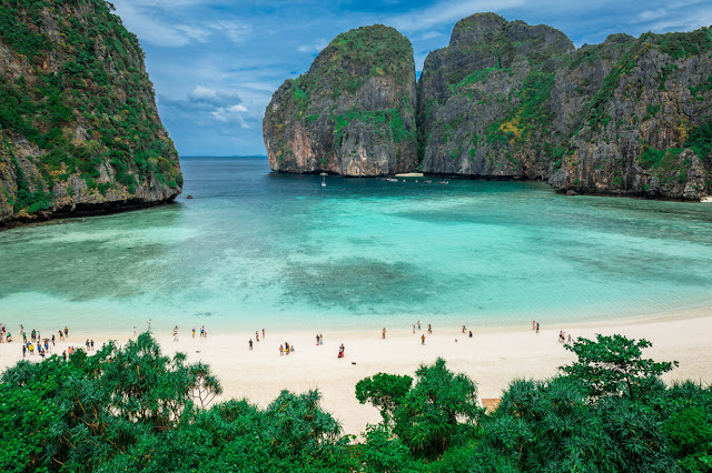 Maya Bay, Koh Phi Phi, Thailand photo #2