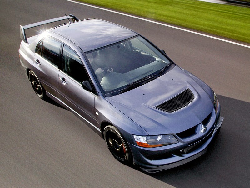 Gambar Mobil Mitsubishi Lancer Evolution VIII MR FQ-400