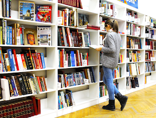 biblioteca-literatura-livros ajuda em doenças mentais e você ganha em conhecimento