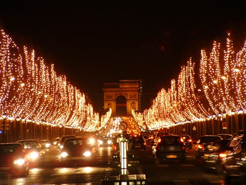 My brother works in Paris and we decided to go to Paris to spend Christmas 