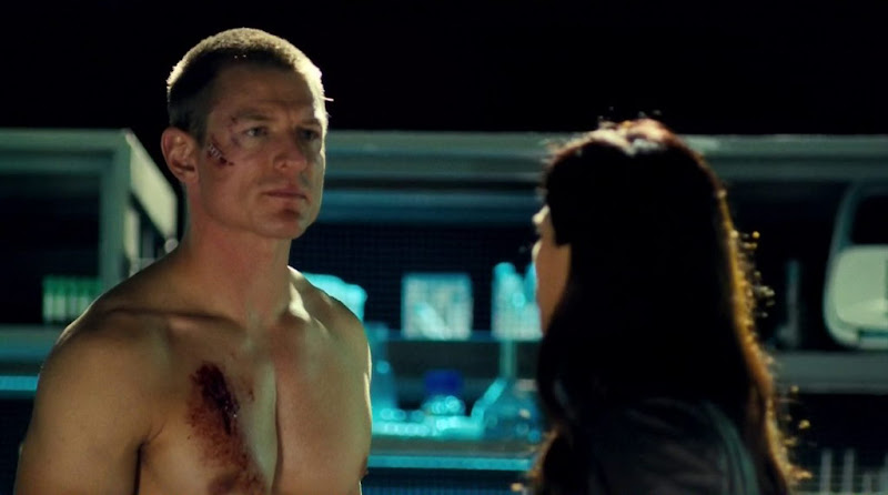 Philip Winchester Shirtless in Strike Back s3e06