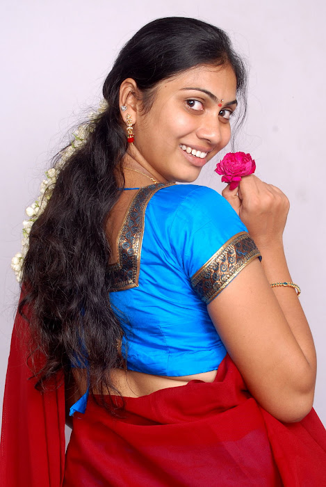 siri sri in maa voollo osari em jarigindante movie unseen pics