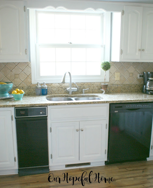 White Farmhouse Kitchen Sink