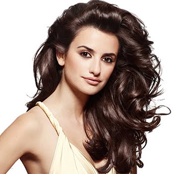 celebrity hair colours 2010. Penelope Cruz Fall 2009 Hair