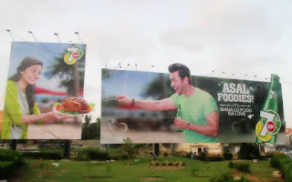 7up Asal Foodies campaign ooh pakistan 