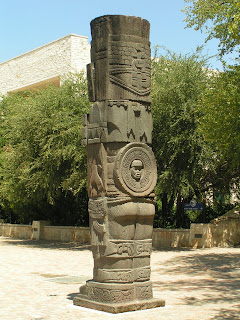 Tall totem like sculpture in San Antonio