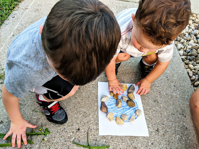 creating shapes with nature, fun and free outdoor children's activity, nature shapes, nature walk, shapes, learning shapes, children activity, outdoor activity, preschool learning, homeschool activity, building shapes, creative thinking, teaching shapes