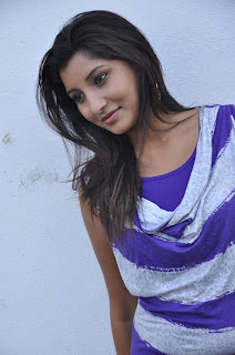 Actress Vinny Latest Stills