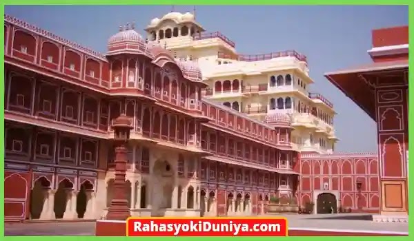 City Palace Jaipur in Hindi