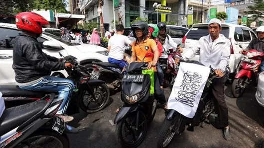 Panitia Reuni 212: Peserta ke Jakarta Naik Sepeda Hingga Kuda