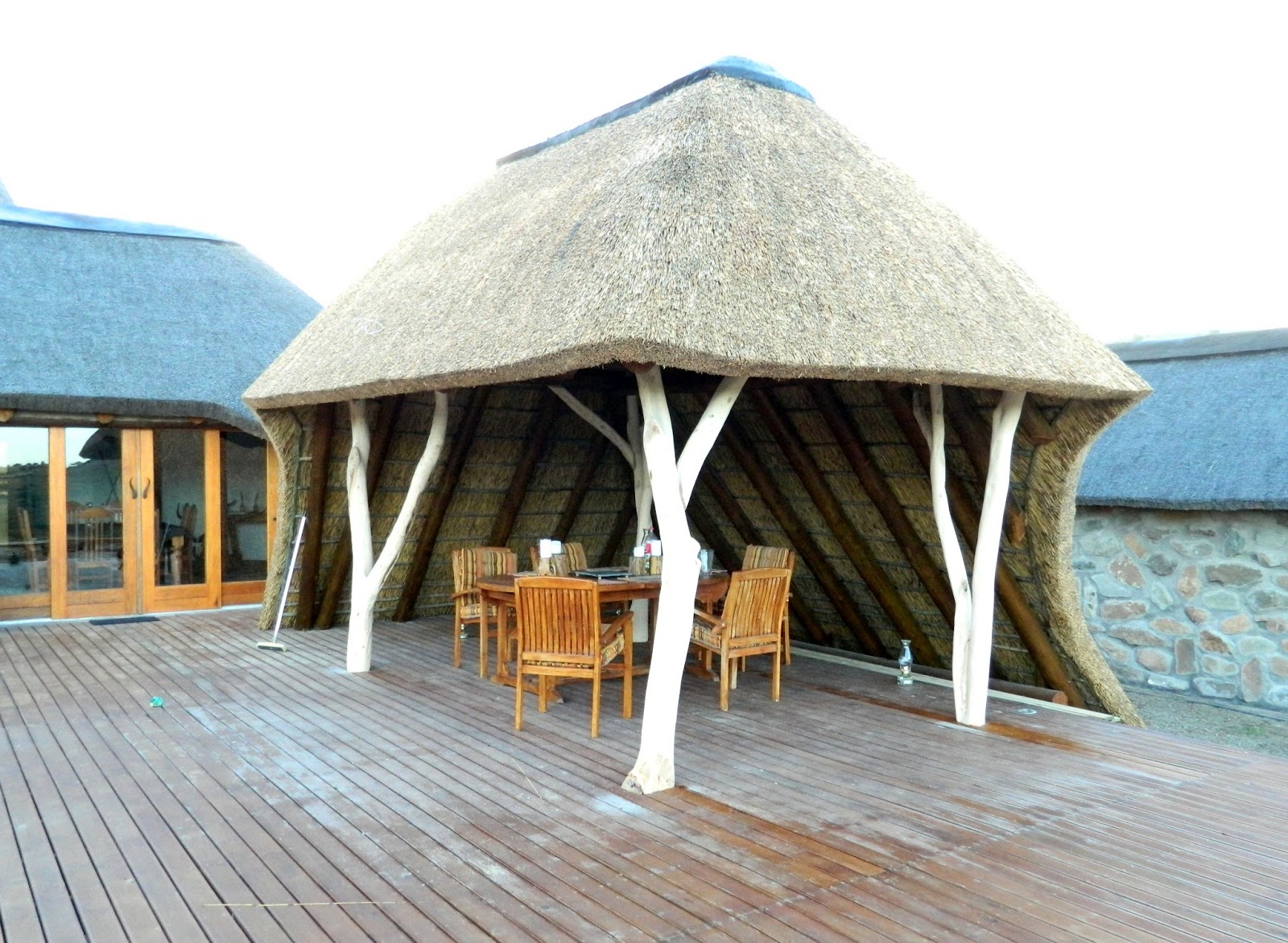 Thatch of the Day: 2 Interesting Thatch Lapa Designs