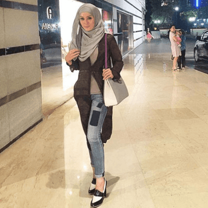 Tips Padu Padan Hijab Style Warna Baju Trend Model 