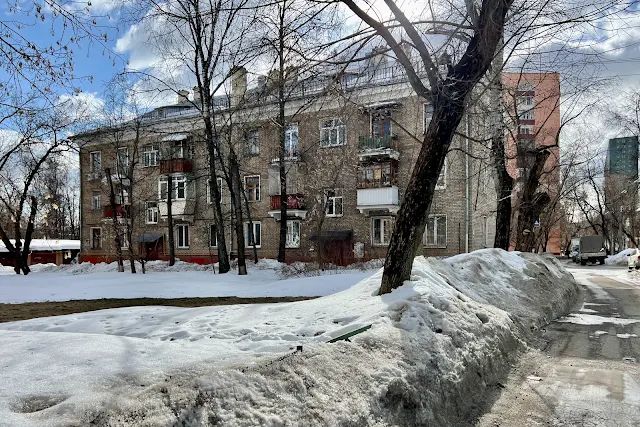 Люберцы, улица Кирова, дворы, жилой дом 1950 года постройки