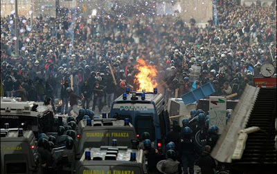 Guerrillas urbanas contra Berlusconi