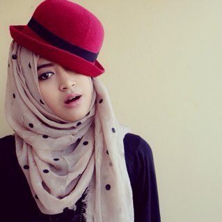 Video Hijab Tutorial Ala Natasha Farani Bagian 6