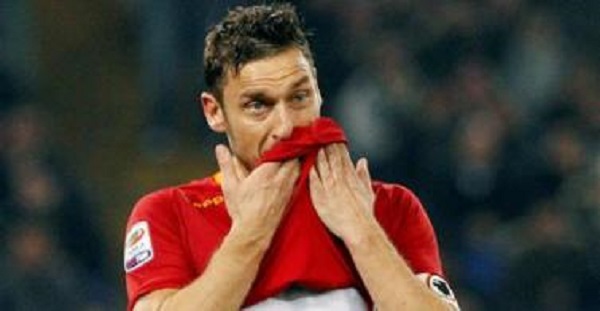 Totti colpito dal Covid