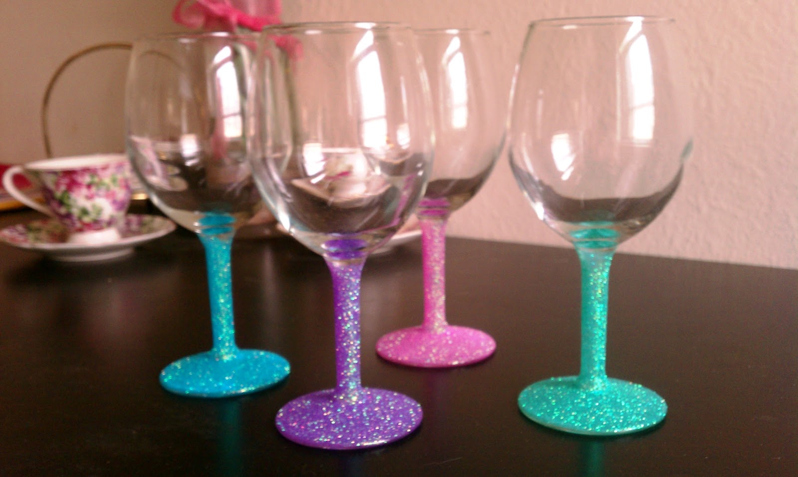 10ideas about Glitter Glasses on Pinterest Scrapbook