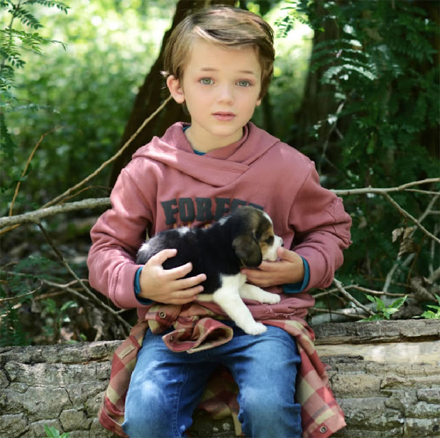 Moda en ropa de abrigo para niños invierno 2017.