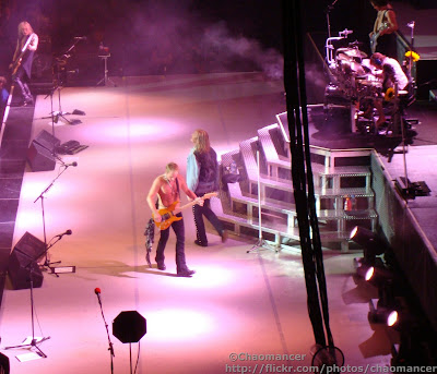 Phil Collen, Rick Savage, Vivian Campbell, Rick Allen, & Joe Elliott - Def Leppard - 2008