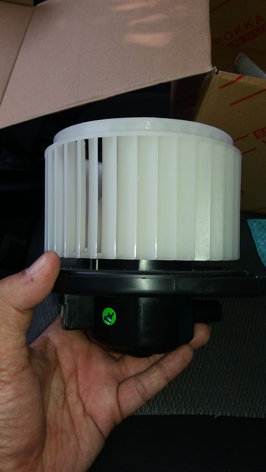 Rosedi's Blog: Menukar Air-cond blower motor kereta viva 850
