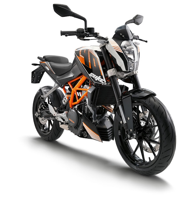 2015 KTM 390 Duke - (Pasar Eropa) 02