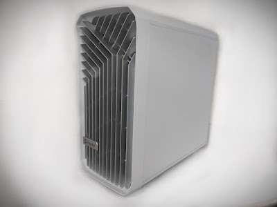 瑞典 Fractal Design Torrent Compact White TG Clear 電腦機殼-新品開箱