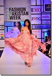 Pakistan’s third fashion week FPW 3 2012 1