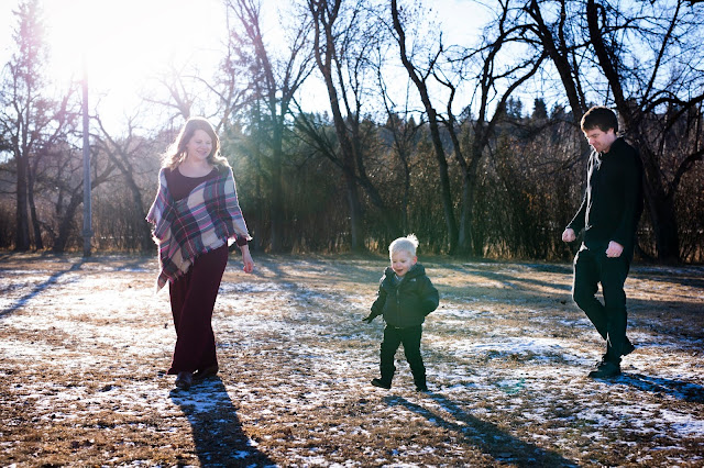 Maternity Photos with T07 Photography 