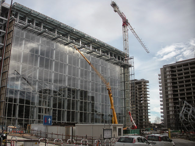 La Nuvola di Fuksas | Centro di congressi nel quartiere Europa (Eur) a Roma, Italia | Costruzione