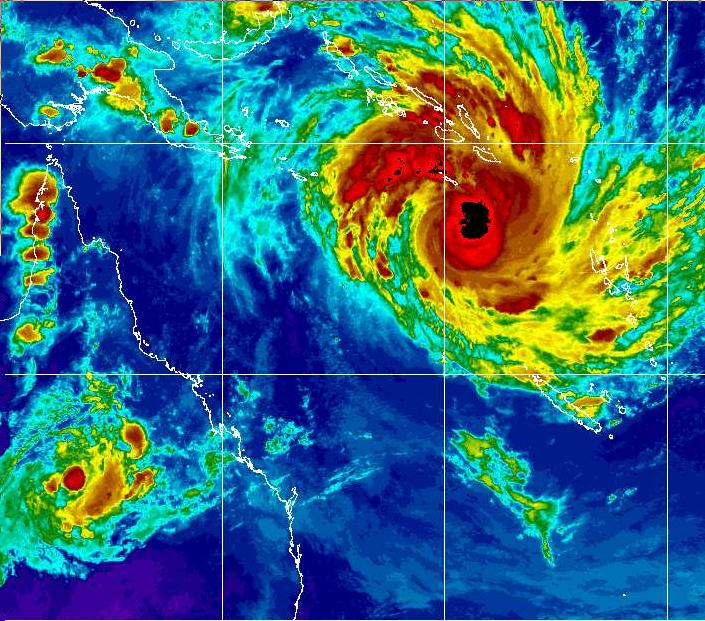 Tropical Cyclone Yasi may become Queensland's second extreme weather 