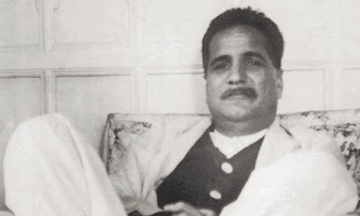 Allama Iqbal Shayari in Hindi