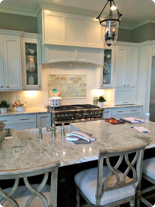 accent tile above oven