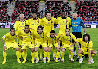 F. C. BARCELONA - Barcelona, España - Temporada 2009-10 - Gabi Milito, Keita, Ibrahimovic, Touré Yaya y Víctor Valdés; Dani Alves, Jeffren, Maxwell, Pedro, Iniesta y Puyol - R. C. D. MALLORCA 0, F. C. BARCELONA 1 (Ibrahimovic) - 27/03/2010 - Liga de 1ª División, jornada 29 - Palma de Mallorca (Mallorca), Ono Estadi - Campeón de Liga, con Guardiola de entrenador