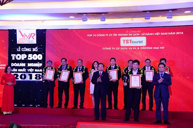 TSTtourist lần thứ 2 liên tiếp đạt Top 10 công ty du lịch Việt Nam