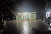 Banjir karena intensitas hujan yang cukup tinggi yang mengguyur sebagian besar wilayah Provinsi Sumatra Barat.     